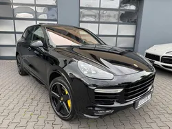 Schwarz Gebraucht 2015 Porsche Cayenne Turbo S SUV | 46.980 € (Teuer)