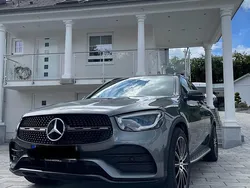 Grau Gebraucht 2020 Mercedes GLC220 AMG line SUV | 34.000 €
