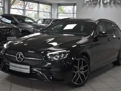Obsidianschwarz Gebraucht 2021 Mercedes E200 AMG Kombi | 33.980 € (Guter Preis)
