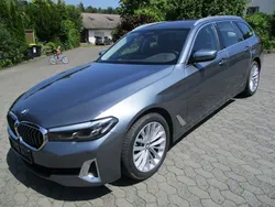 Blau Gebraucht 2021 BMW 520 Luxury Line Kombi | 22.899 € (Fairer Preis)