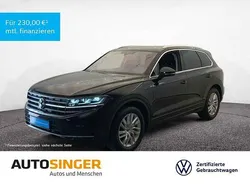 Grenadillschwarz metallic Gebraucht 2024 VW Touareg Elegance SUV | 58.680 € (Guter Preis)