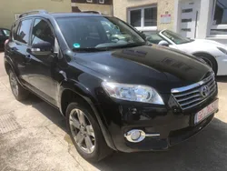 Schwarz Gebraucht 2011 Toyota RAV4 Executive SUV | 8.940 € (Fairer Preis)