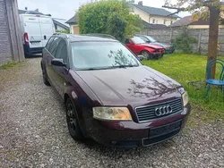 Violet Gebraucht 2002 Audi A6 Kombi | 2.800 € (Guter Preis)