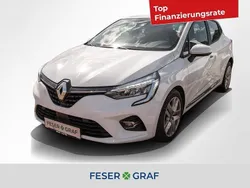 Weiß Gebraucht 2020 Renault Clio V Business Limousine | 10.850 € (Guter Preis)