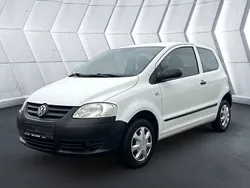 Weiß Gebraucht 2007 VW Fox Kleinwagen | 2.950 € (Etwas zu teuer)