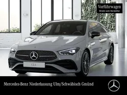 Grau Gebraucht 2025 Mercedes CLA180 AMG Limousine | 45.490 € (Teuer)