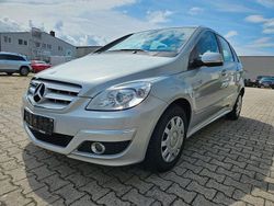 Silber Gebraucht 2010 Mercedes B160 Van / Kleinbus | 6.400 € (Etwas zu teuer)