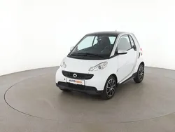 Weiß Gebraucht 2014 Smart ForTwo Coupé Pure Kleinwagen | 7.930 € (Teuer)