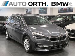 Grau Gebraucht 2020 BMW 218 Active Tourer Van / Kleinbus | 22.500 € (Teuer)