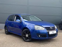 Blau Gebraucht 2005 VW Golf V Kleinwagen | 1.980 € (Fairer Preis)