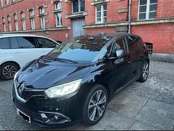Schwarz Gebraucht 2018 Renault Scénic IV Van / Kleinbus | 14.699 € (Guter Preis)