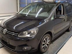 Schwarz Gebraucht 2012 VW Touran Style Van / Kleinbus | 9.990 € (Teuer)