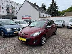 Burgundy red Gebraucht 2014 Mazda 2 Sendo Kleinwagen | 8.450 € (Fairer Preis)