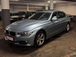 Blau Gebraucht 2012 BMW 316 Limousine | 13.490 € (Fairer Preis)