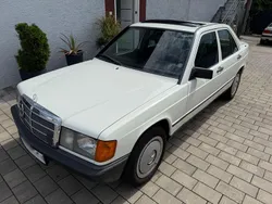 Weiß Gebraucht 1993 Mercedes 190 Limousine | 8.900 €