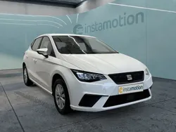 Weiß Gebraucht 2024 Seat Ibiza Style Limousine | 16.740 € (Guter Preis)