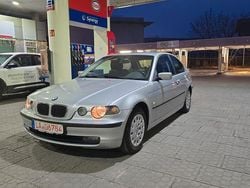 Silber Gebraucht 2001 BMW 316 Limousine | 1.500 € (Guter Preis)