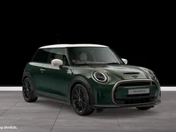 Grün Gebraucht 2023 Mini Cooper SE Kleinwagen | 22.906 € (Fairer Preis)