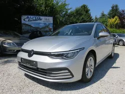 Reflexsilber metallic Gebraucht 2021 VW Golf VIII Life Kombi | 19.850 € (Fairer Preis)
