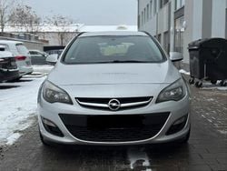 Grau Gebraucht 2013 Opel Astra Kombi | 3.999 € (Guter Preis)