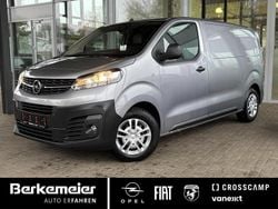 Gebraucht 2021 Opel Vivaro Van / Kleinbus | 22.425 € (Teuer)