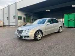 Silber Gebraucht 2006 Mercedes E280 Limousine | 5.900 € (Etwas zu teuer)
