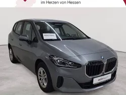 Grau Gebraucht 2023 BMW 218 Active Tourer Van / Kleinbus | 27.889 € (Fairer Preis)