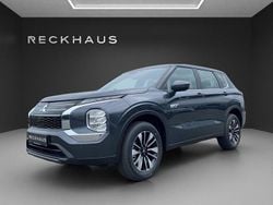 Grau Neu 2025 Mitsubishi Outlander P-HEV Basis SUV | 45.750 € (Superpreis)