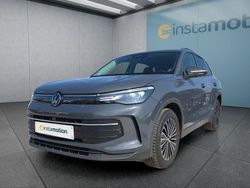 Grau Gebraucht 2024 VW Tiguan SUV | 34.999 € (Fairer Preis)