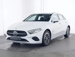 Weiß Gebraucht 2023 Mercedes A200 Kleinwagen | 30.340 € (Fairer Preis)