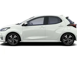 Schneeweiß Neu 2025 Toyota Yaris Hybrid Kleinwagen | 22.464 € (Superpreis)