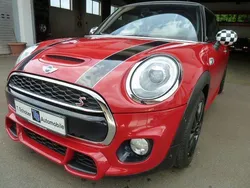 Rot Gebraucht 2015 Mini Cooper S Kleinwagen | 18.800 € (Guter Preis)