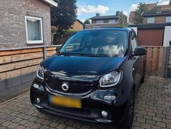 Schwarz Gebraucht 2016 Smart ForFour Kleinwagen | 11.500 € (Fairer Preis)