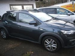 Grau Gebraucht 2021 Dacia Sandero Comfort Limousine | 9.990 € (Guter Preis)