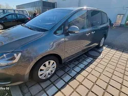 Grau Gebraucht 2016 VW Sharan Van / Kleinbus | 11.200 € (Guter Preis)