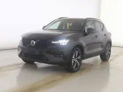 Onyx black / metallic Gebraucht 2025 Volvo XC40 Plus SUV | 36.998 € (Guter Preis)