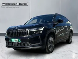 Schwarzmagic perleffekt met. Gebraucht 2024 Skoda Kodiaq Selection SUV | 40.490 € (Fairer Preis)