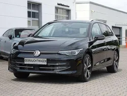 Schwarz Gebraucht 2024 VW Golf VIII Style Kombi | 32.950 € (Etwas zu teuer)