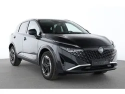 Pearl black Gebraucht 2024 Nissan Qashqai Comfort SUV | 29.999 € (Fairer Preis)