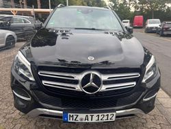Schwarz Gebraucht 2018 Mercedes GLE250 AMG line SUV | 33.199 € (Fairer Preis)