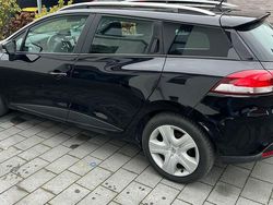 Schwarz Gebraucht 2013 Renault Clio GrandTour Expression Kombi | 5.350 € (Fairer Preis)