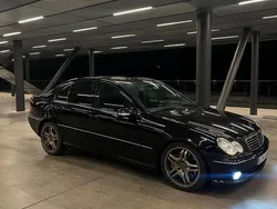 Schwarz Gebraucht 2003 Mercedes C30 AMG AMG Limousine | 10.000 €