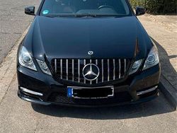 Schwarz Gebraucht 2012 Mercedes E300 Avantgarde Limousine | 16.000 € (Guter Preis)