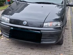 Schwarz Gebraucht 2002 Fiat Punto Kleinwagen | 1.090 € (Fairer Preis)