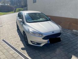 Silber Gebraucht 2015 Ford Focus Titanium Limousine | 4.800 € (Superpreis)