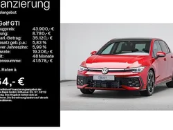 Rot Gebraucht 2025 VW Golf VIII GTI Limousine | 43.900 € (Teuer)