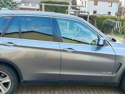 Grau Gebraucht 2016 BMW X5 SUV | 25.000 € (Superpreis)