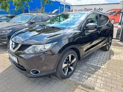 Schwarz Gebraucht 2017 Nissan Qashqai N-Connecta SUV | 9.490 € (Guter Preis)