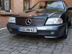 Schwarz Gebraucht 1993 Mercedes SL320 Cabrio | 20.900 €