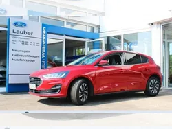 Schwarz (agate black metallic) Neu 2024 Ford Focus Titanium Limousine | 23.975 € (Superpreis)